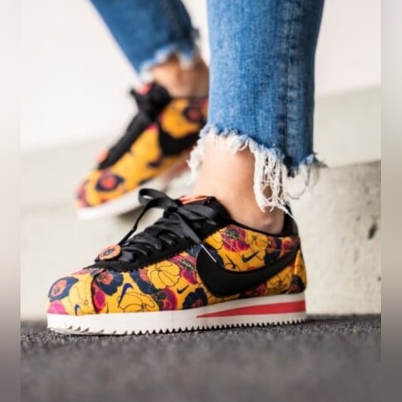 Nike Shoes - RARE Nike Classic Cortez LX Size 8 In  Floral University Gold/Black